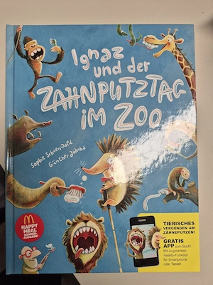 Großes Büchern mindestens 25 Bücher
