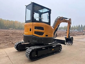 3,5-Tonnen-Minibagger mit Kubota-Motor   CE, EPA, EURO5   Kompakter Raupenbagger Bild 3