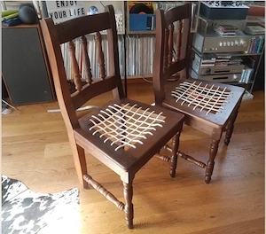 Massiv-Holz-Stühle mit rattan