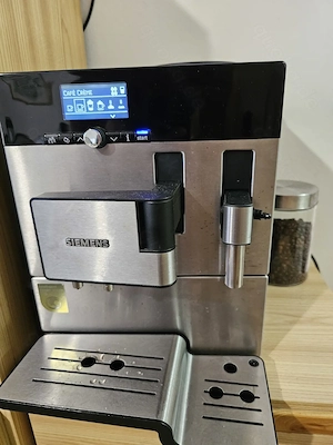 Kaffeevollautomat Siemens EQ.8 Plus 