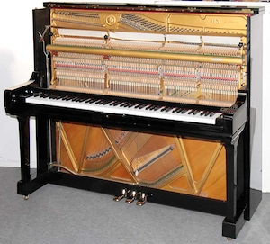 Klavier Yamaha U3, schwarz poliert, Nr. 2779146, 5 Jahre Garantie Bild 6