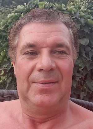 Suche Frau, oder nettes Girl, für geilen Sex und mehr.