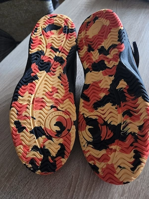 Kinder Sportschuhe  Bild 2