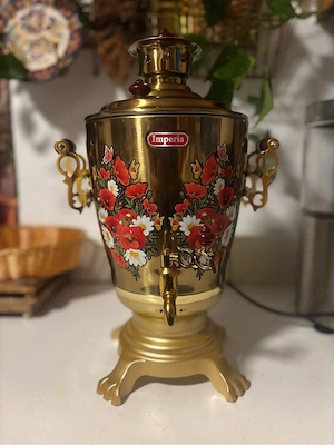 Samowar Teezubereiter