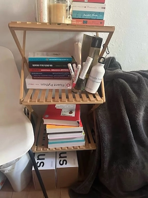Foldable bamboo shelf with 3 shelves   Good condition