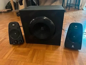 Logitech Z623 2.1 THX sound system with subwoofer. Very good condition.
