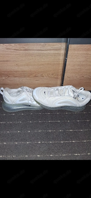Nike Air Max 720 Größe 40