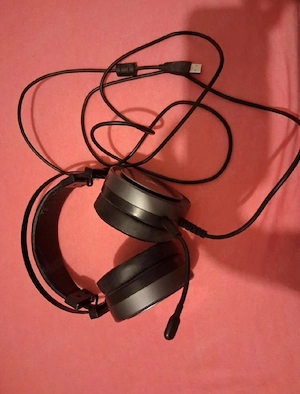 Gaming Headset voll funktionsfähig 