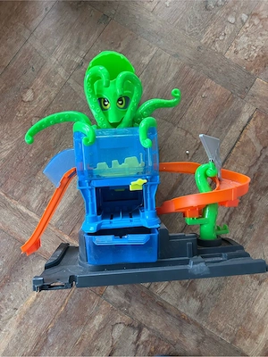 Hot Wheels Bahn