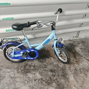 Kinderfahrrad 12   14 Zoll   Hellblau "Teddy Flying" mit Gepäckträger
