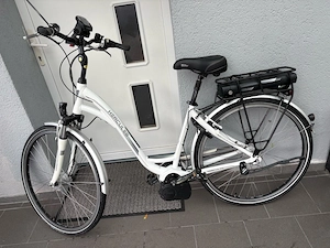 E - Bike 28 zoll marke Hercules 