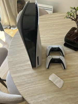 Sony PlayStation 5 slim 