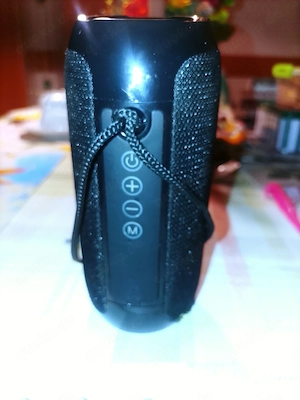 MP3,Bluetoothbox,mit USB Anschluss Kopfhörer u speicherkarte