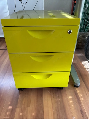 IKEA Rollcontainer grün, 3 Schubladen, abschließbar, auf Rollen