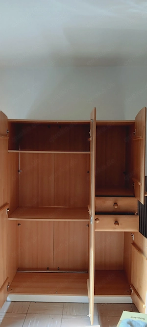 kleiderschrank massiv holz 