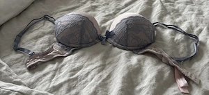 Zarter Spitzen-BH in Grau Rosa   süß & feminin  Bild 2