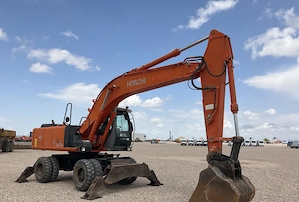 Radbagger Hitachi ZX210W