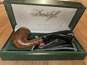 Davidoff Tabakpfeife Modell 303   Bruy re, Half-Bent, UNBERAUCHT in OVP!