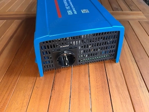 Victron Energy Phoenix 24 800 Sinus-Wechselrichter