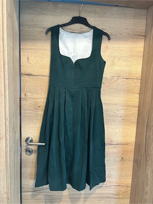 Dirndl dunkelgrün Grösse 38&40 ungetragen 