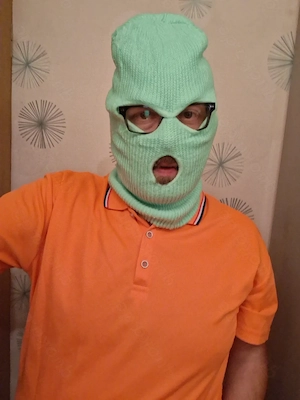 Suche Sub w für spontane, anonyme Treffen.
