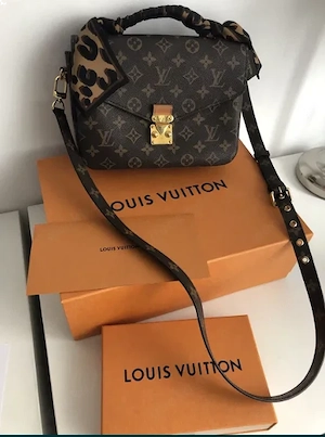 Louis Vuitton (LV)  Pochette Metis Tasche (2021) mit Rechnung