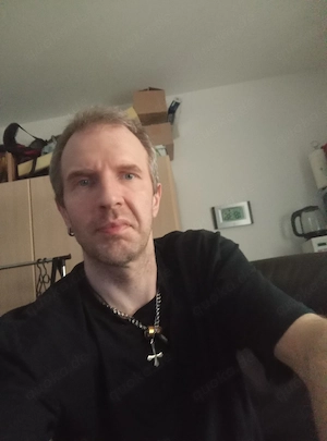 Auf der Suche nach einem schwulen passiven Partner!
