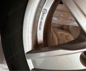 Hankook Winterreifen mit Hyundai Felgen 195 65 R15