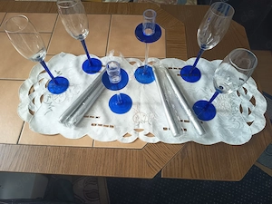 Gläser - Set mit Kerzen und Kerzenhalter