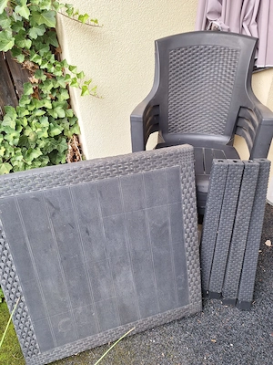 Gartenmöbel-Set