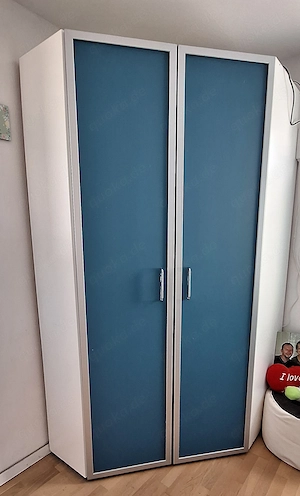 Eck- Kleiderschrank begehbar mit Beleuchtung