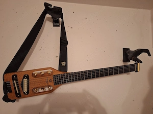 Traveler Guitar
