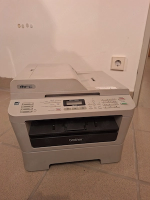 Brother MFC-7360N Drucker mit defektem Papiereinzug