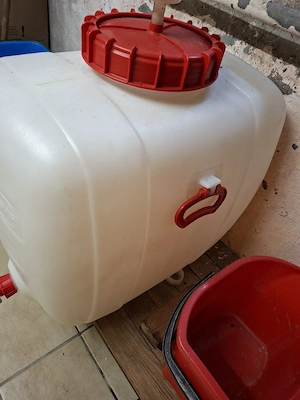 Mostfaß 100,120,220 L aus  Kunststoff  Bild 10