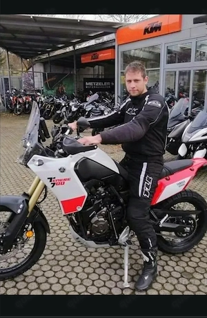 Bull mit 20 cm Mobil