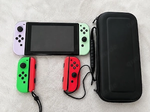 Nintendo Switch V1 ungepatched mit 4 Joycons und weiterem Zubehör