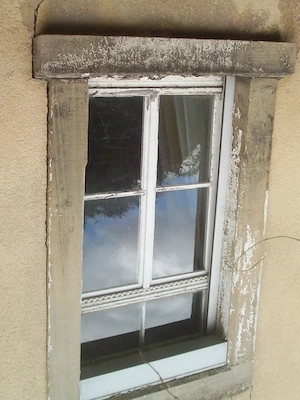Hauseingangstür--Fenster