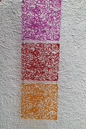 Hängender Raumteiler, 3 Farben