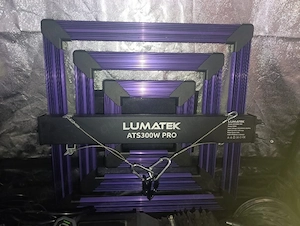 Lumatek ATS300W Pro LED Grow Lampe   300W   sehr guter Zustand
