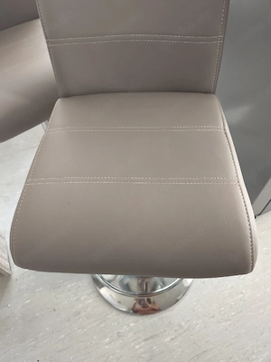 Barhocker in Beige 