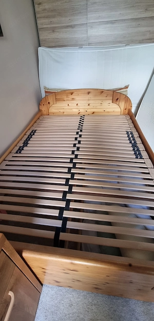 Top Lattenrost mit Nackenkomfortzone 140 200 -1 Jahr, wie neu!