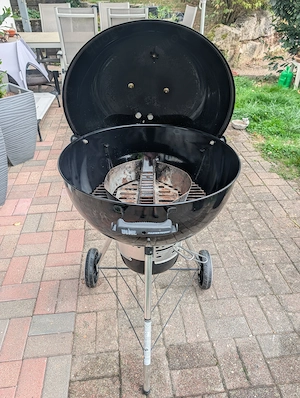 Weber Master-Touch Kugelgrill 57 cm Bild 3