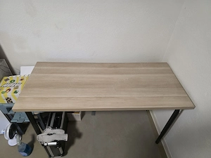 Schreibtisch- Bürotisch 