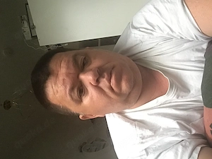 Suche Ehepaar oder Paare für Sex zu dritt oder nur mit der Frau 