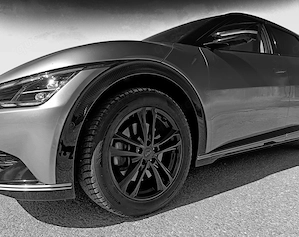 Winterreifen für Kia EV6: Hankook W330A Tarvos Black 7,5x19 ET49,5 235 55R19 105