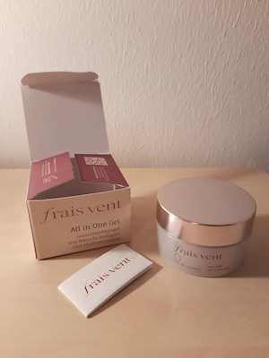 Anti-Aging-Produkte mit Einzelbilder - 30 Stück insgesamt - Neu.