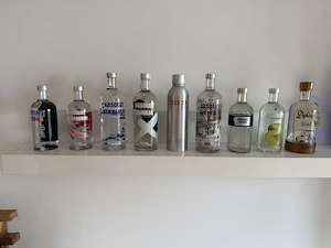 13 original verschlossene ungeöffnete Wodkaflaschen   Absolut Limited Editions 