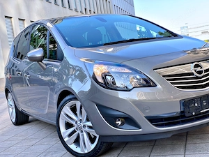 Opel Meriva 1.4 Panoramadach   Klimatronik   Garagenwagen   Top