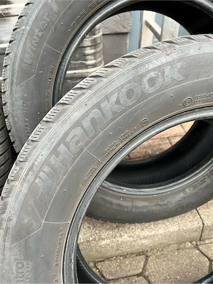 Hankook Evo 2 225 60 R18 Reifen
