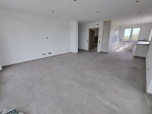 3-Zimmer-Wohnung mit Wintergarten 